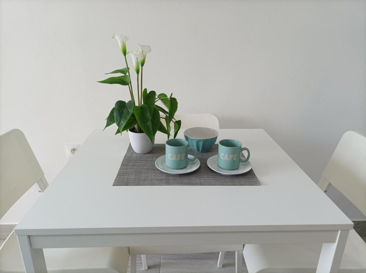 Ferienwohnung Precioso Apartamento Residencial Piscina Jardines Benalmádena Exterior foto